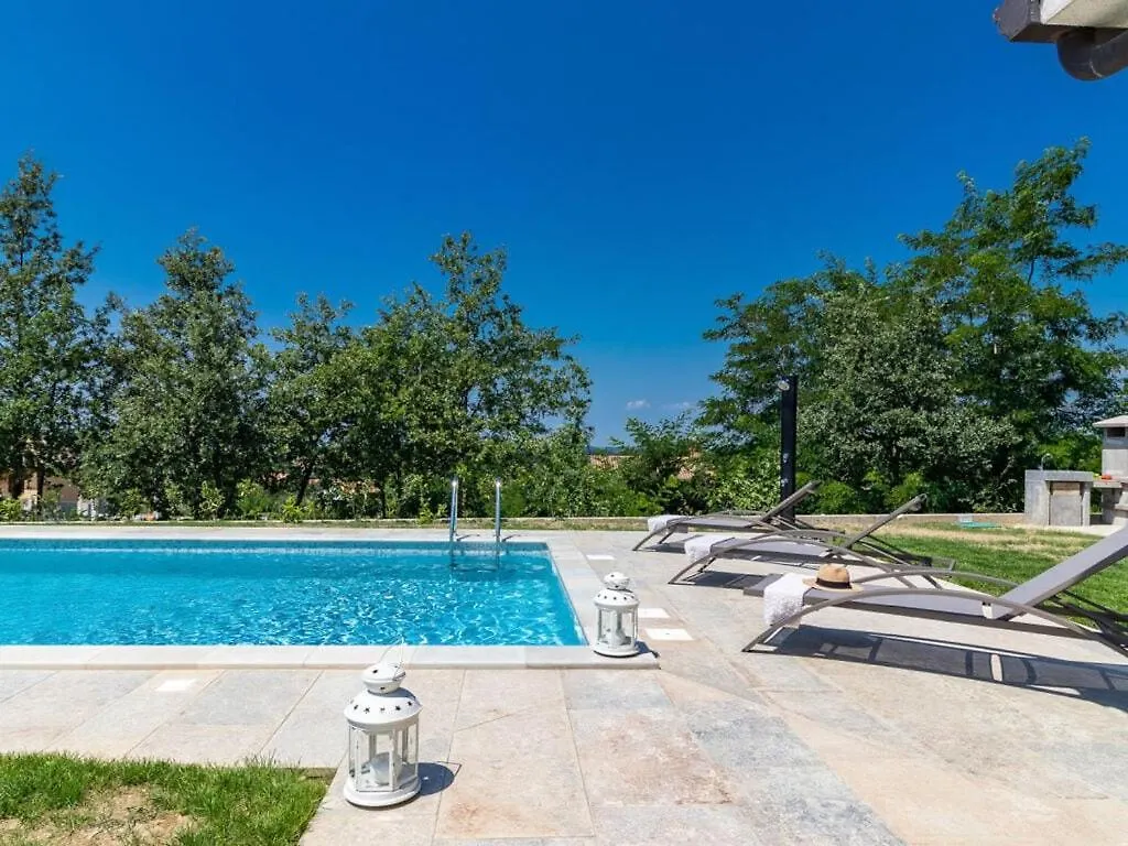 Villa Zorica Comfortable Holiday Residence Stari Pazin